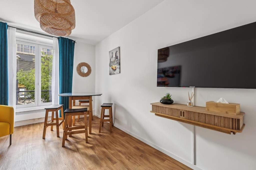 Paris Elegant 1Br In Front Of Montparnasse Tower Apartment Ngoại thất bức ảnh